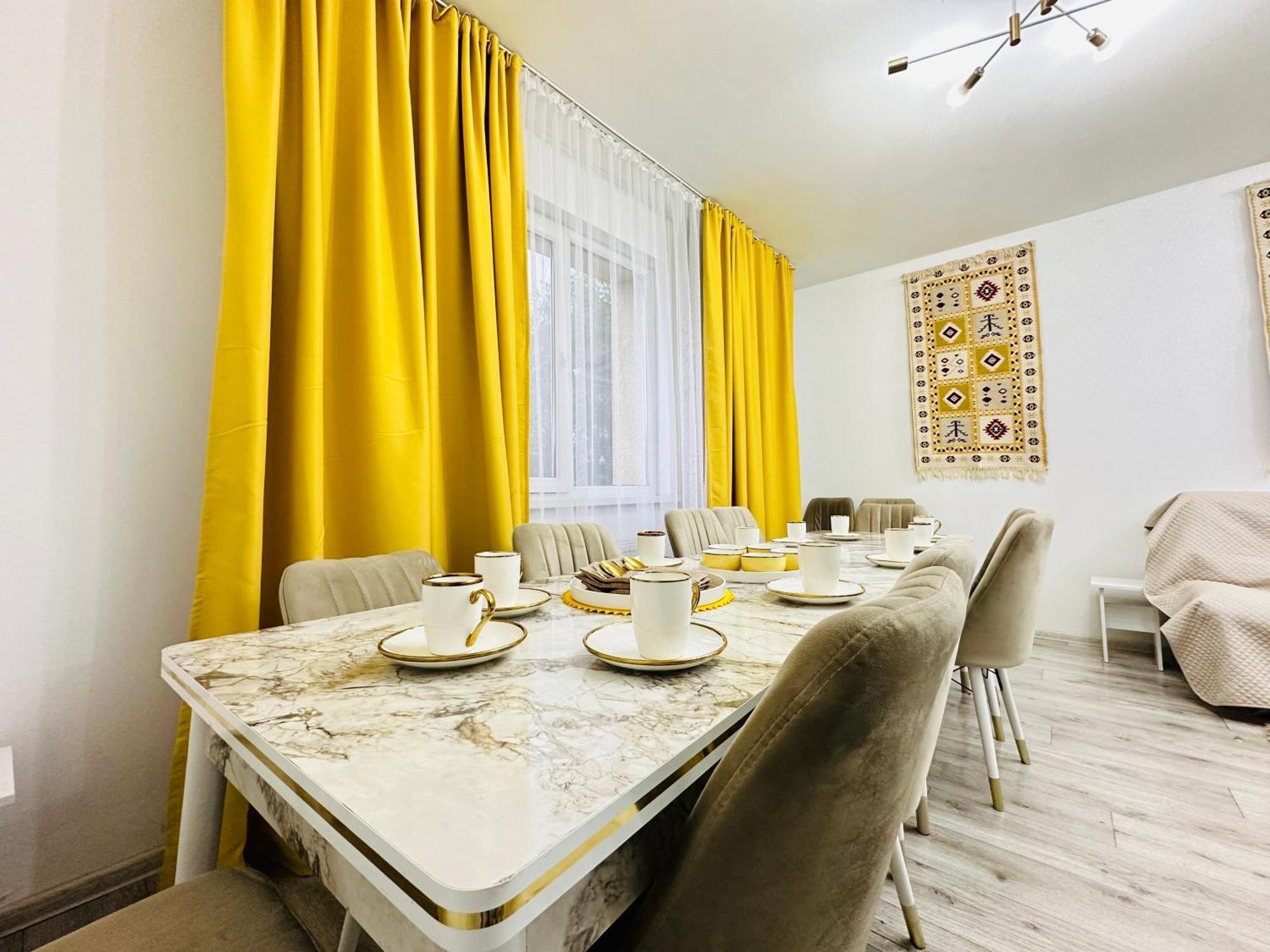 Apartment для большой семьи Almaty