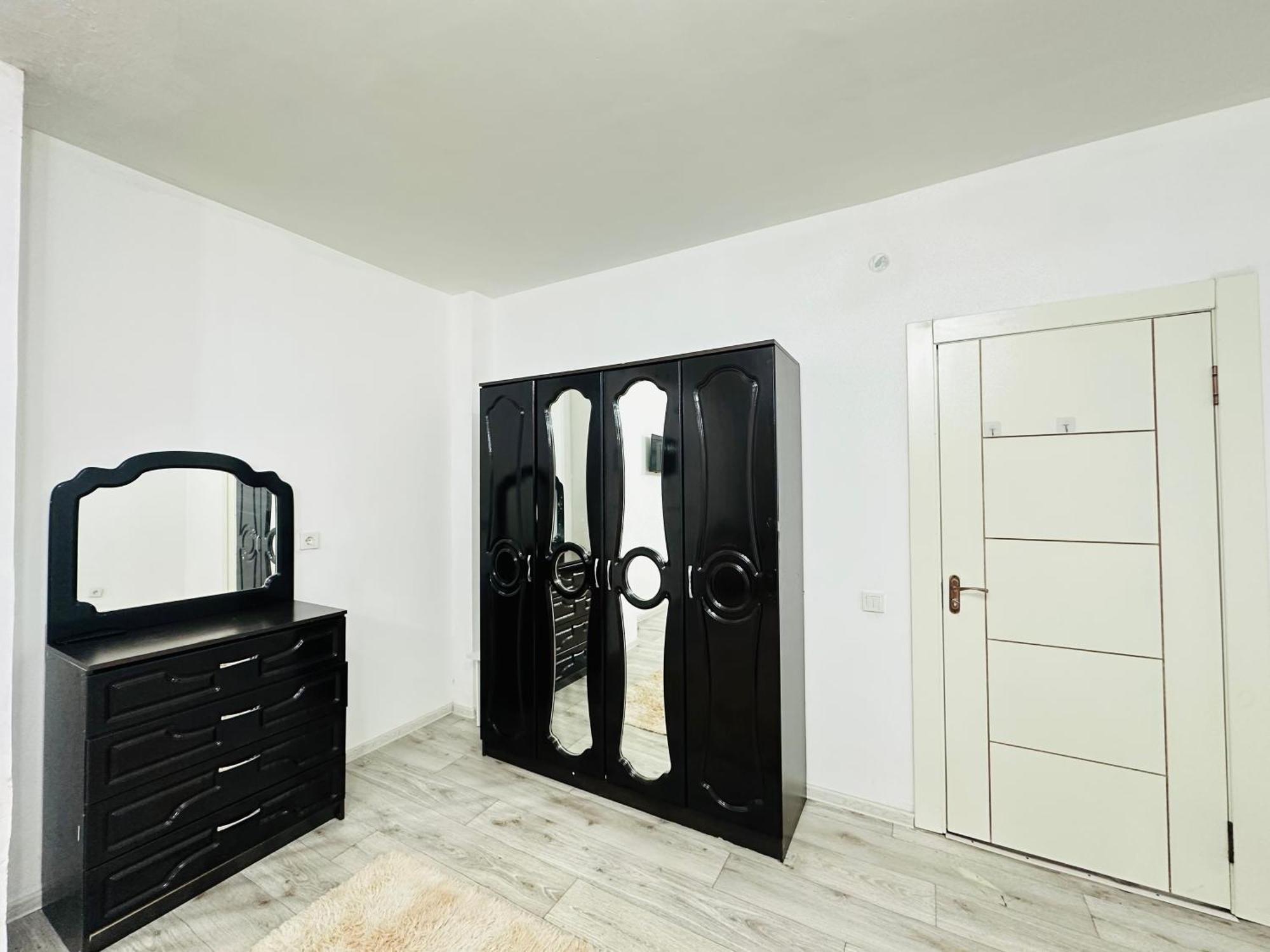 Apartment для большой семьи Almaty